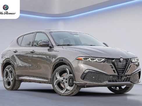 New 2026 Alfa Romeo Tonale image 1