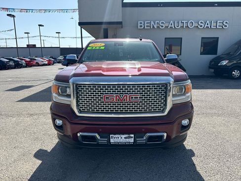 Used 2015 GMC Sierra 1500 Denali w/ Driver Alert Package AWD/4WD image 3