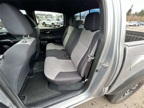 Used 2020 Toyota Tacoma TRD Off-Road image 21