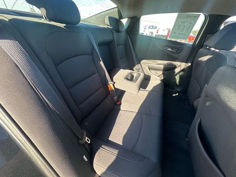 Used 2018 Chevrolet Malibu LS image 26