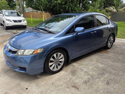 Used 2011 Honda Civic EX image 3