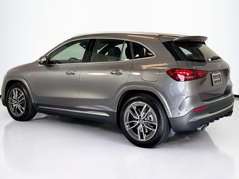 New 2026 Mercedes-Benz GLA 35 AMG 4MATIC image 7