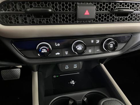 New 2026 Honda HR-V LX image 24