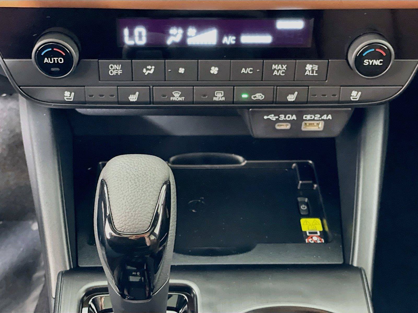 New 2026 Subaru Outback Touring AWD/4WD image 13
