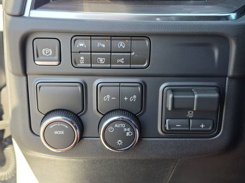 New 2026 Chevrolet Suburban LS w/ Max Trailering Package RWD image 29
