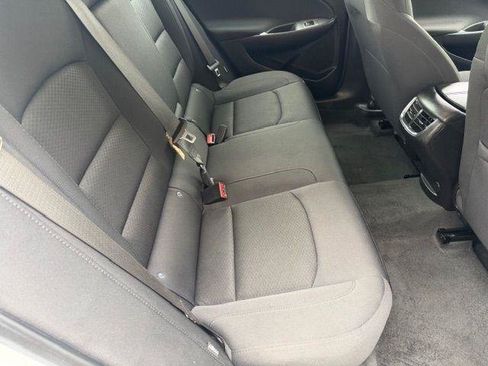 Used 2025 Chevrolet Malibu LT FWD image 17