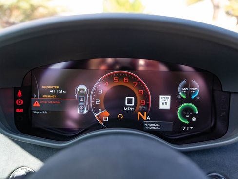 Used 2020 McLaren 600LT image 10