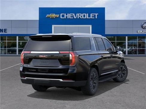Used 2026 GMC Yukon XL Elevation w/ Elevation Premium Package AWD/4WD image 4