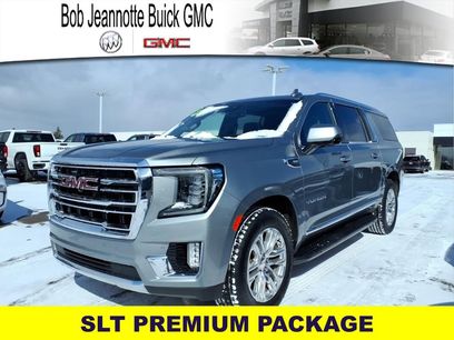Used 2023 GMC Yukon XL SLT w/ SLT Premium Package