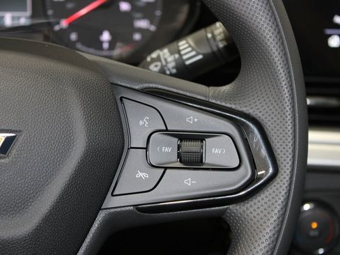 New 2026 Chevrolet Trax LS w/ LS Convenience Package image 29