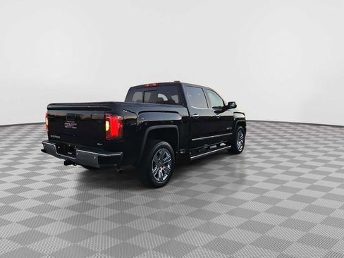 Used 2018 GMC Sierra 1500 SLT w/ Enhanced Driver Alert Package image 8