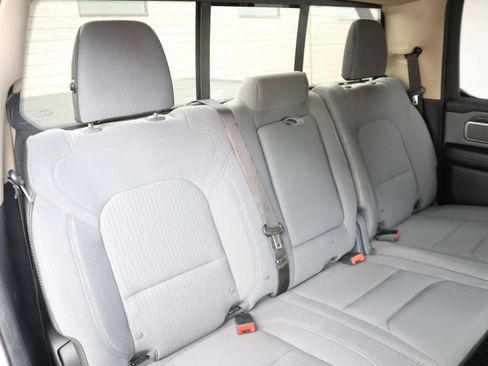 Used 2019 RAM 1500 Big Horn AWD/4WD image 48