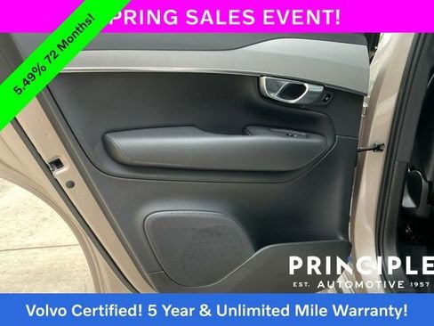 Certified 2023 Volvo XC90 B5 Core AWD/4WD image 33