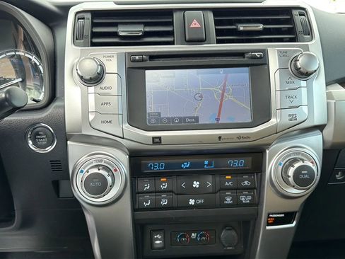 Used 2015 Toyota 4Runner Limited AWD/4WD image 96