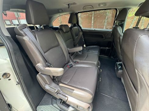 Used 2018 Honda Odyssey EX-L image 14