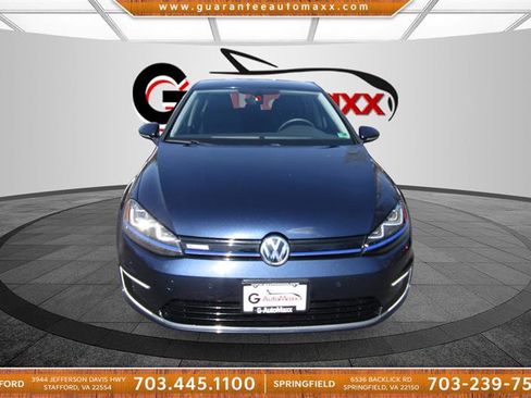 Used 2016 Volkswagen e-Golf SEL Premium w/ Driver Assistance Package image 2