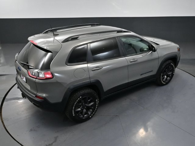 Used 2019 Jeep Cherokee Latitude AWD/4WD image 46