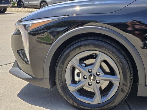 New 2026 Kia K4 FWD image 5
