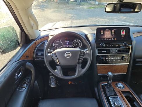 Used 2021 Nissan Armada SL w/ Captain's Chairs Package AWD/4WD image 11