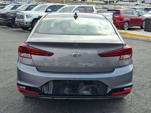Used 2020 Hyundai Elantra SEL image 5