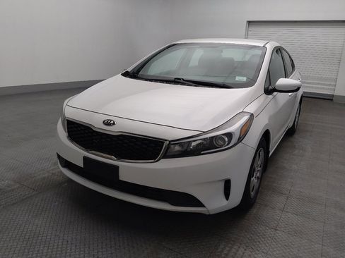 Used 2017 Kia Forte LX w/ LX Popular Package image 15