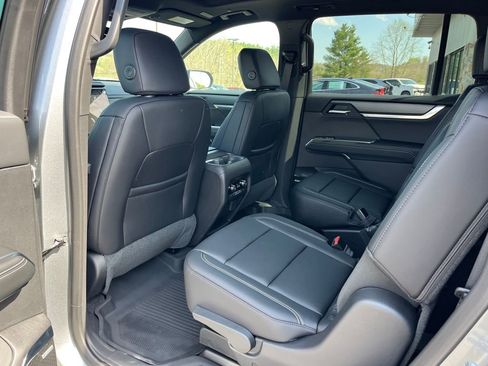 New 2025 GMC Acadia Elevation w/ Elevation Premium Package image 26