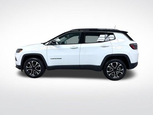 Used 2022 Jeep Compass Limited AWD/4WD image 3