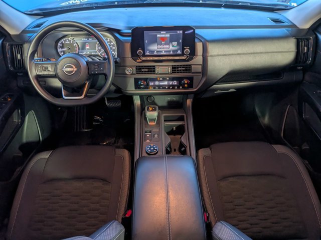 Used 2023 Nissan Pathfinder S AWD/4WD image 14