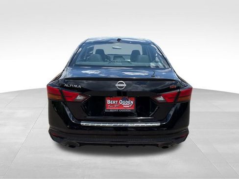 Certified 2023 Nissan Altima 2.5 SR FWD image 7