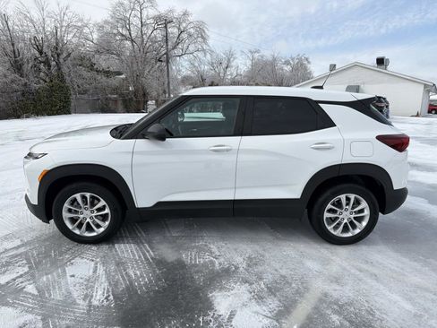 Certified 2025 Chevrolet TrailBlazer LS w/ LS Convenience Package image 16