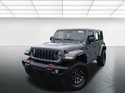 Used 2025 Jeep Wrangler Unlimited Rubicon AWD/4WD image 6