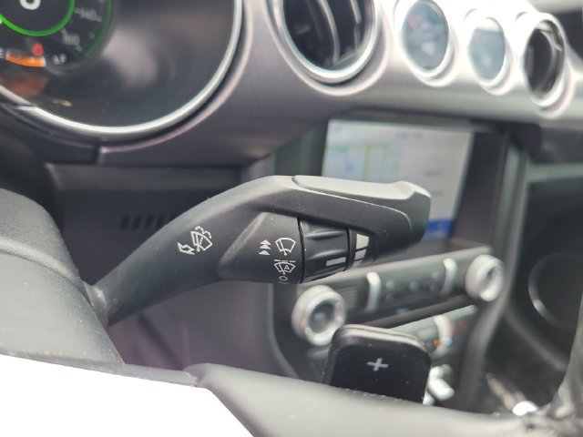 Used 2022 Ford Mustang GT Premium w/ GT Performance Package RWD image 19