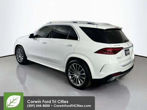 Used 2024 Mercedes-Benz GLE 350 4MATIC image 11