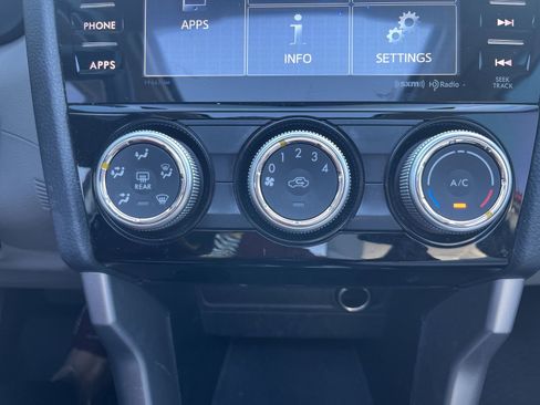 Used 2016 Subaru Forester 2.5i Premium w/ All-Weather Package image 22