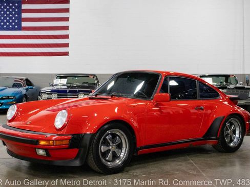 Used 1987 Porsche 911 Carrera image 1
