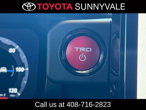 Certified 2025 Toyota 4Runner TRD Off-Road Premium w/ Tow Technology Package image 27