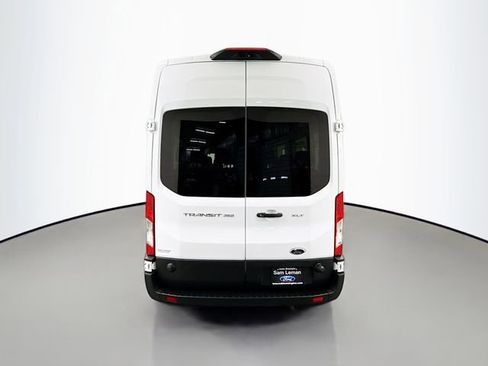 Used 2024 Ford Transit 350 XLT image 31