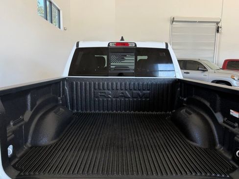 Used 2020 RAM 1500 Big Horn AWD/4WD image 13