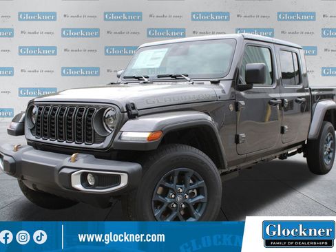 New 2026 Jeep Gladiator Sport AWD/4WD image 1