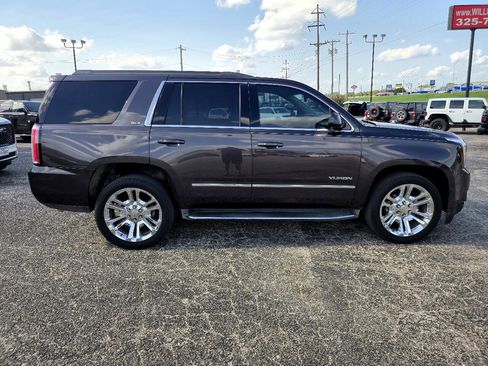 Used 2018 GMC Yukon SLT w/ Premium Edition image 8
