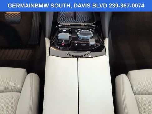 Used 2026 BMW i5 eDrive40 RWD image 19