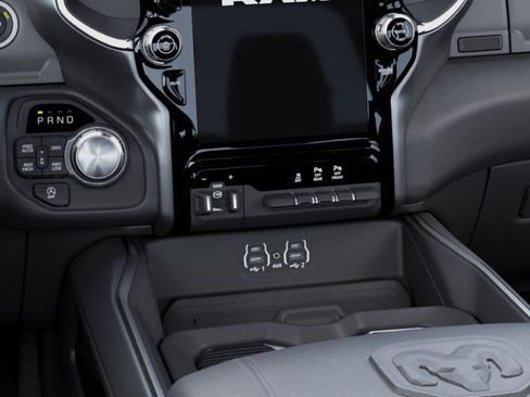 New 2026 RAM 1500 Laramie AWD/4WD image 24
