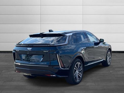 New 2025 Cadillac Lyriq Luxury image 5