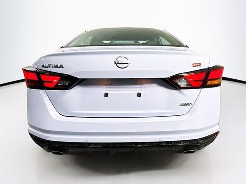 New 2025 Nissan Altima 2.5 SR image 6