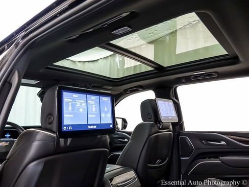 Certified 2021 Cadillac Escalade ESV Premium Luxury w/ LPO, Illumination Package AWD/4WD image 14