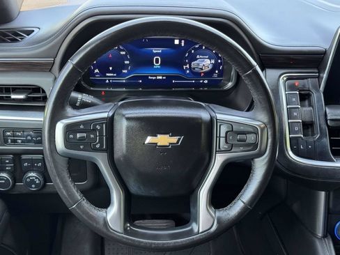 Used 2022 Chevrolet Tahoe LT w/ Luxury Package AWD/4WD image 11