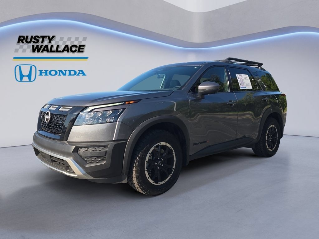 Used 2025 Nissan Pathfinder Rock Creek AWD/4WD image 1
