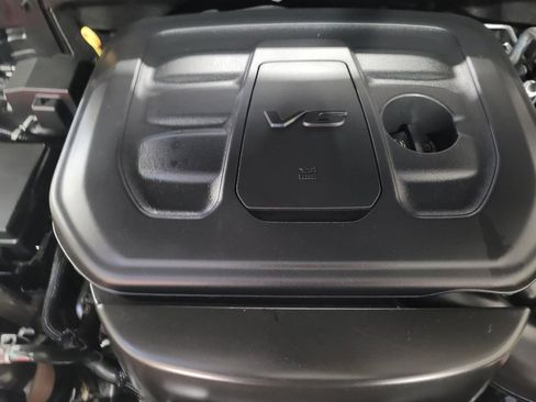 Used 2020 Jeep Grand Cherokee Overland image 30