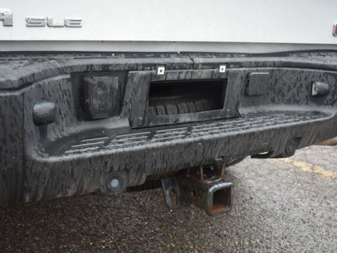 Used 2013 GMC Sierra 1500 SLE w/ Power Tech Package image 8