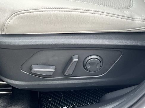 New 2026 Hyundai Tucson Limited image 23